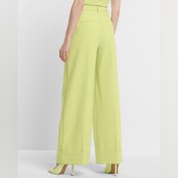 Express Stylist Super High Waisted Pleated Wide Leg Pant Size 10 - Picture 6 of 7